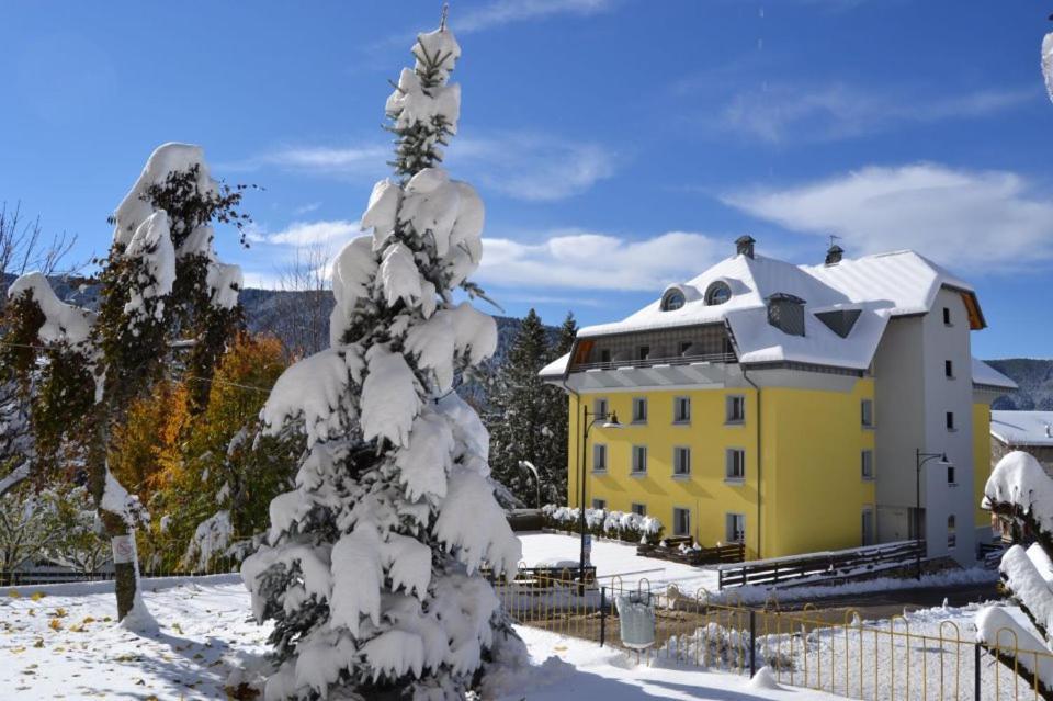 Hotel Vittoria Folgaria Eksteriør bilde