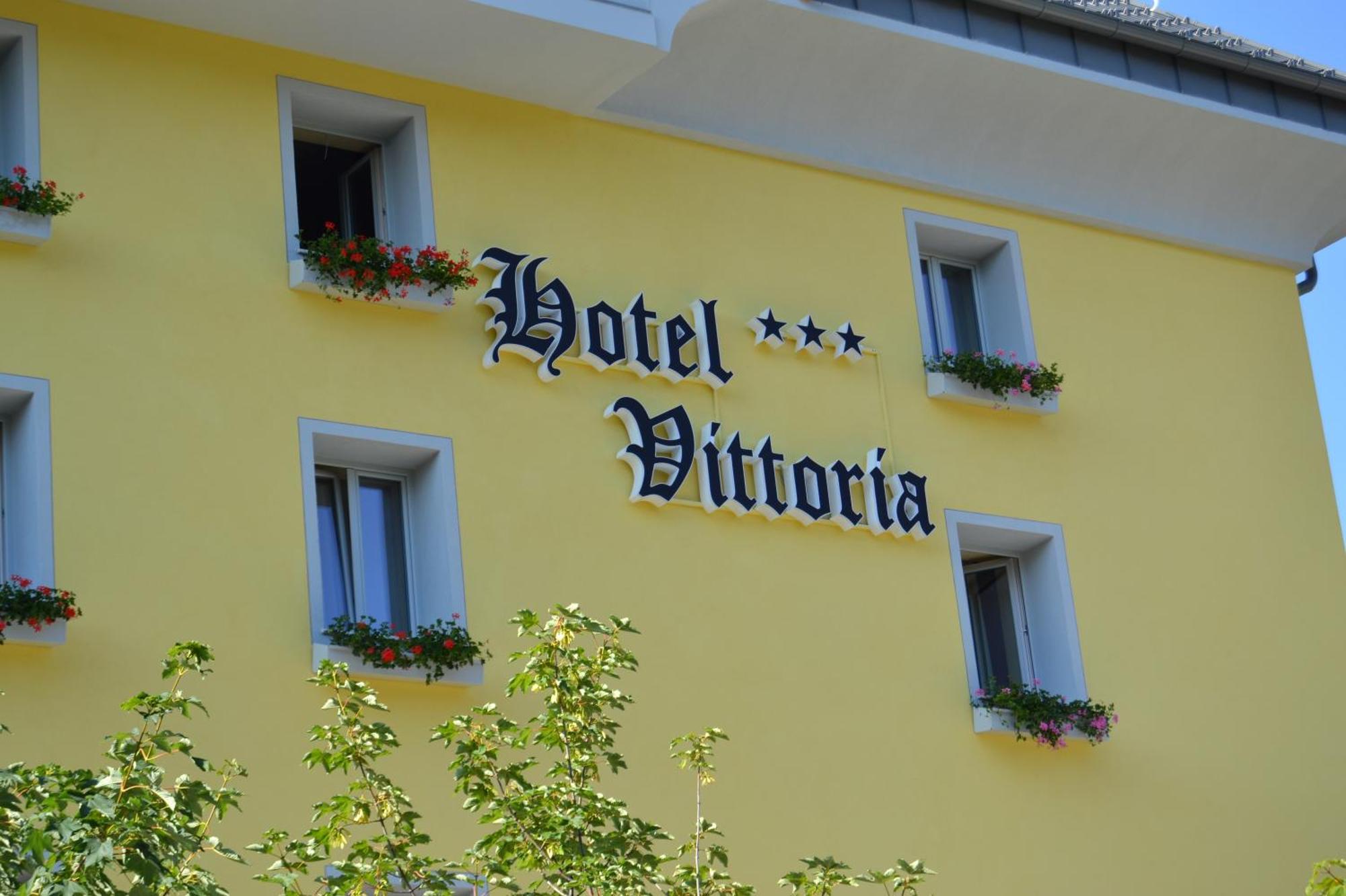 Hotel Vittoria Folgaria Eksteriør bilde